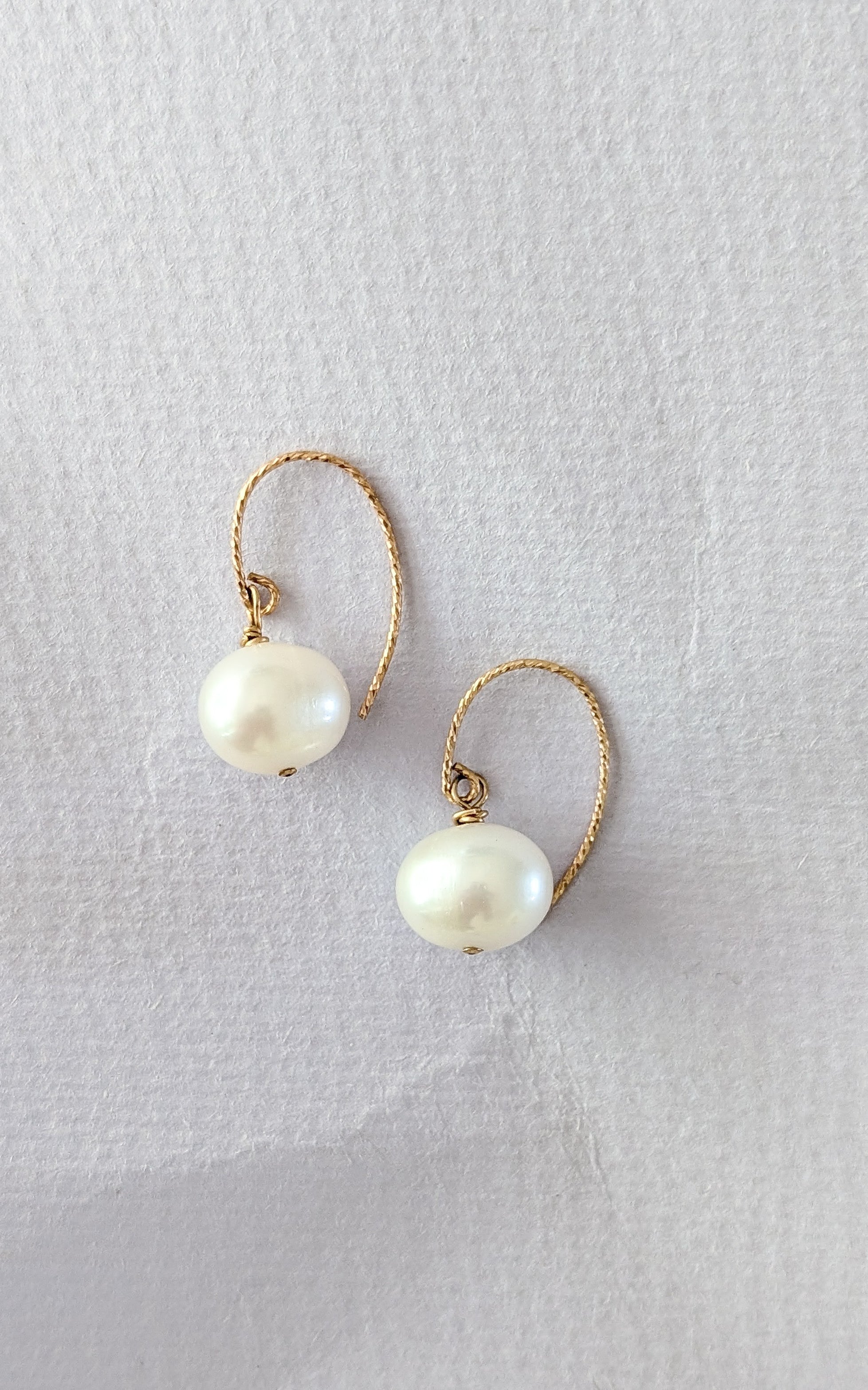 The Meme - Pearl Drop Earrings