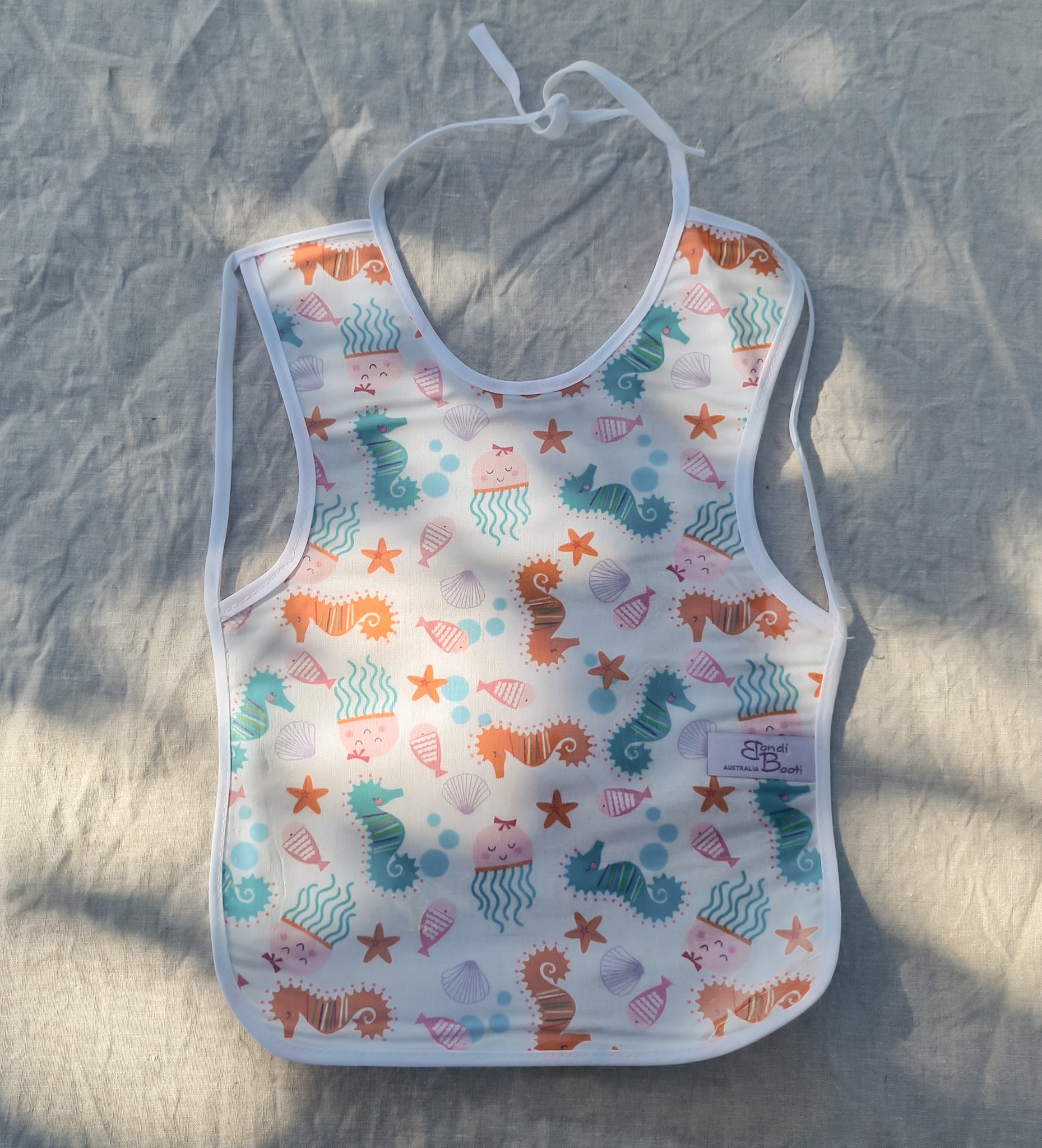 Baby bib Easy clean seahorse